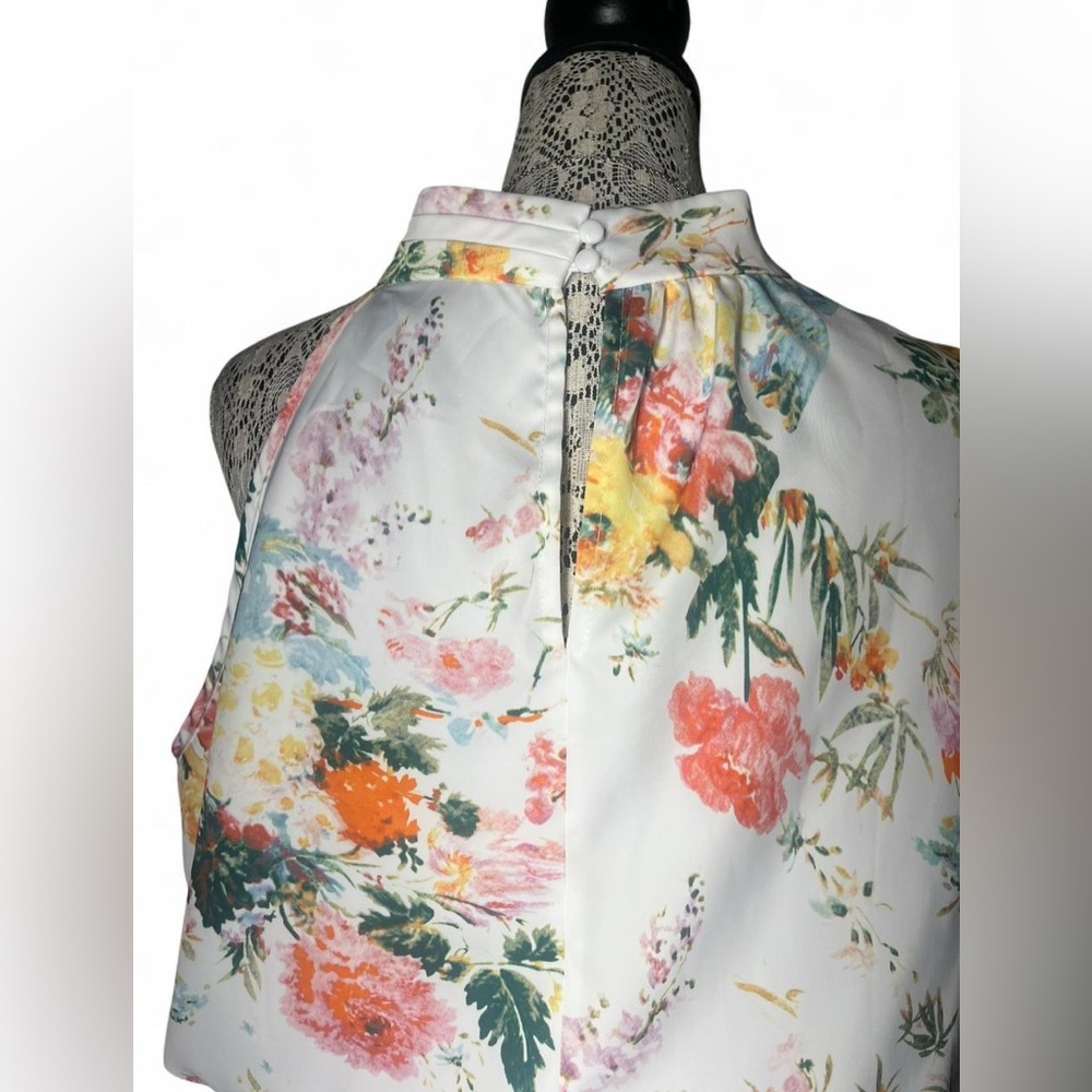 Floral Sleeveless Maxi Dress - Picture 4 of 7